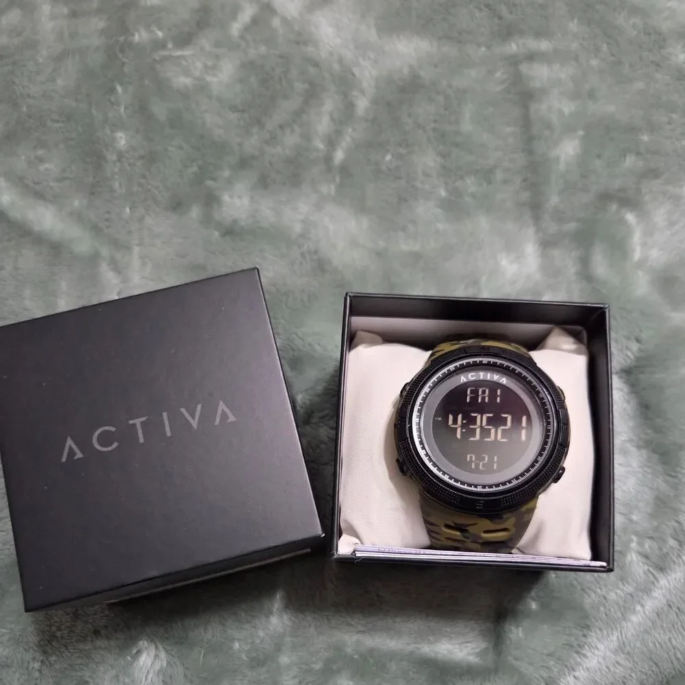 Casio Men's Black and Brown Watch